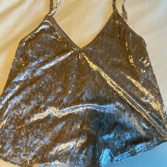 Tilly’s Velvet‎ Tank Top - Picture 2 of 3